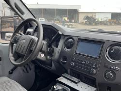 Pick up  High Rail Ford F250 Super Duty