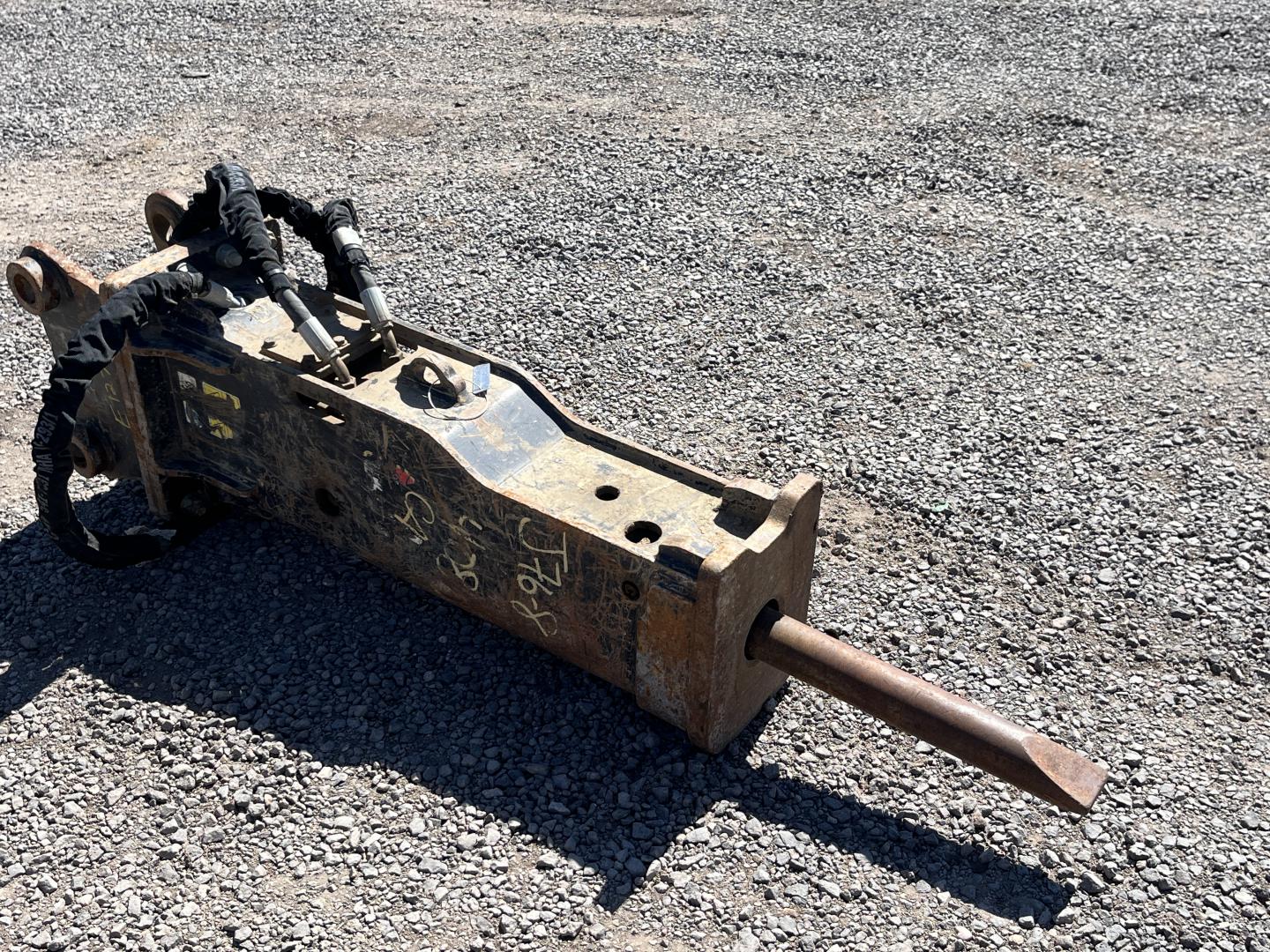 imagenes/INVOICE/2026/19201/Martillo_hidraulico_Caterpillar_B8_8.JPG