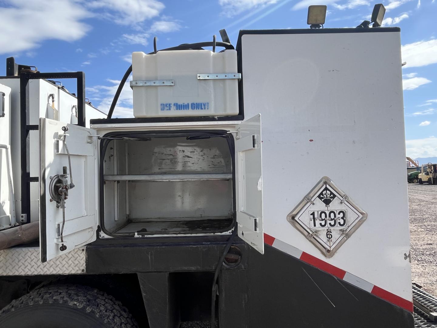 imagenes/INVOICE/2026/19209/Camion_de_servicio_Sterling_L7500_28.JPG