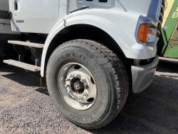 Camion de servicio Sterling L7500