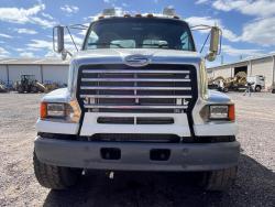 Camion de servicio Sterling L7500