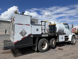 Camion de servicio Sterling L7500