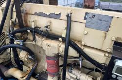 Camion Mack MR688S con bomba de alta presion