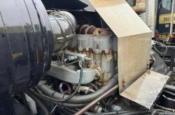 Camion Mack MR688S con bomba de alta presion