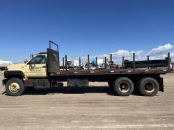 Camion GMC C7000 