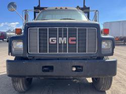 Camion GMC C7000 
