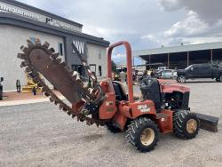 Zanjadora Ditch Witch RT-40