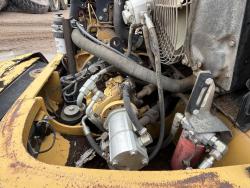 Cargador frontal Caterpilar 908