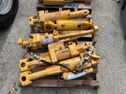 Cilindros para topador frontal Caterpillar D6