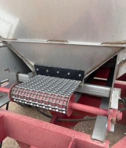 Esparcidora de fertilizante Barron & Brother Int'L